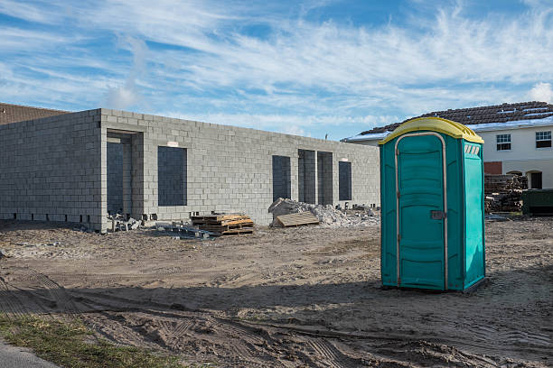 Portable bathroom rental in Bermuda Dunes, CA